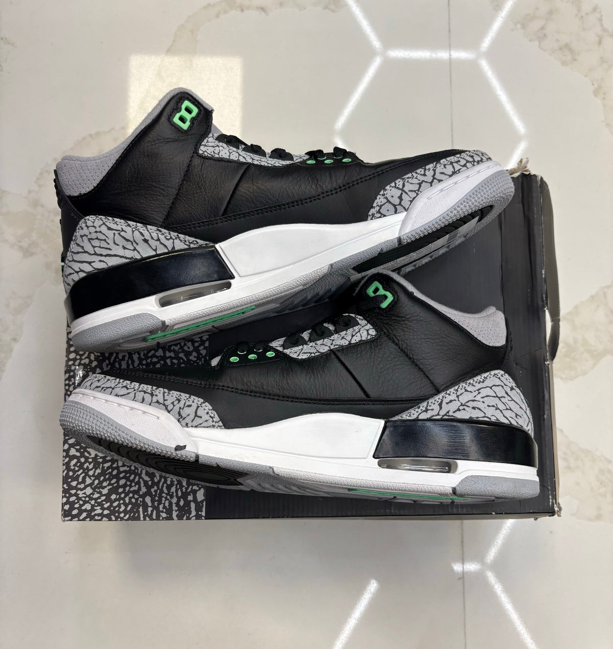 Jordan 3 Retro Green Glow