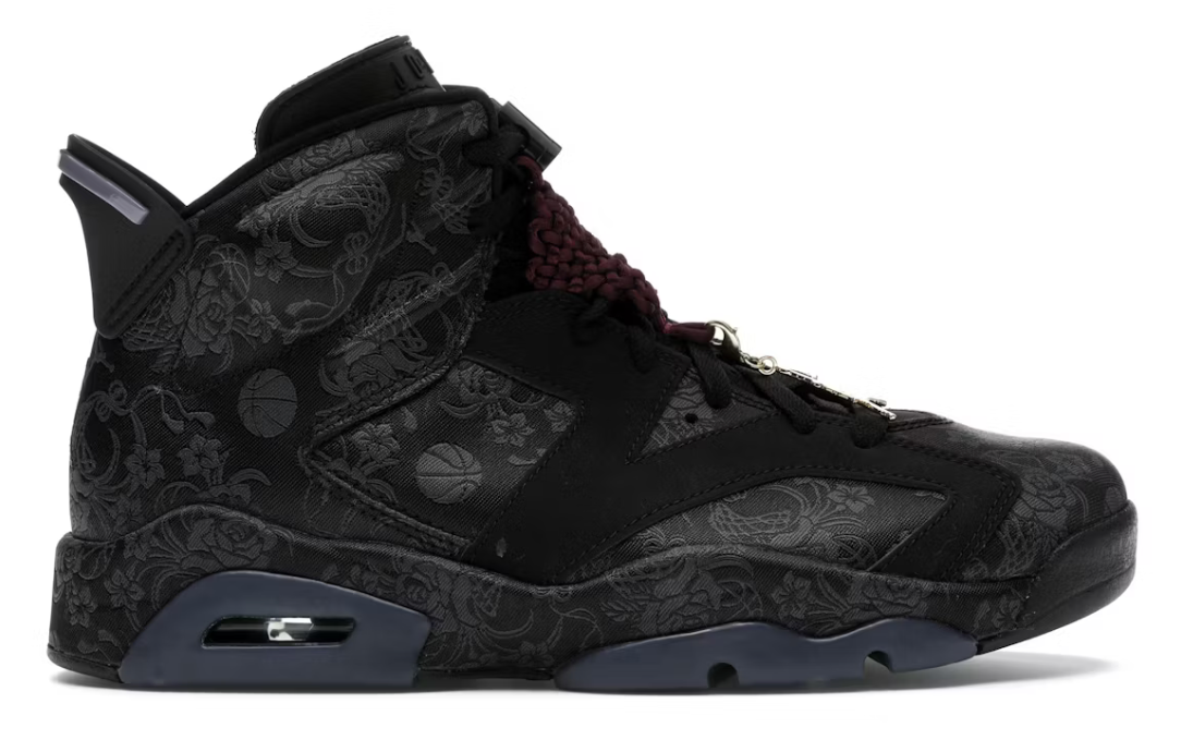 Jordan 6 Retro SD Triple Black (Women's)