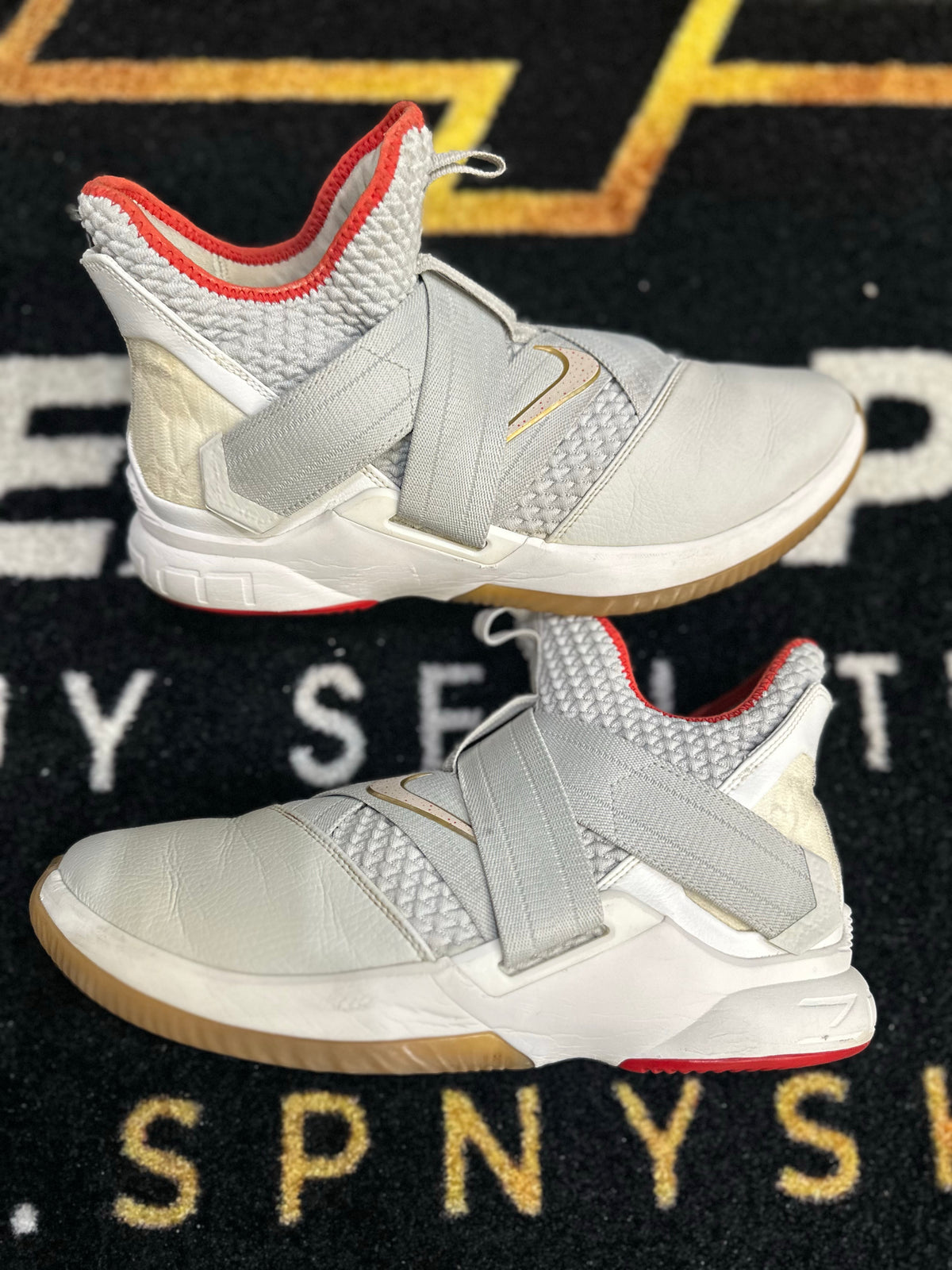 Nike LeBron Zoom Soldier 12 AU
