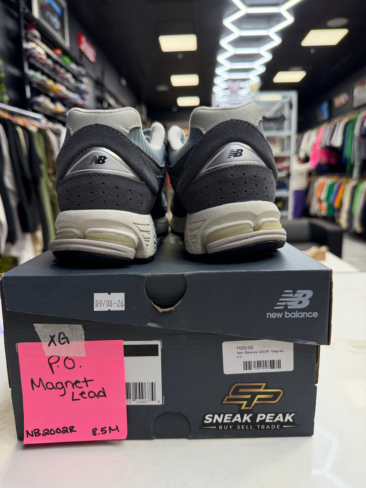 New Balance 2002R Magnent Lead