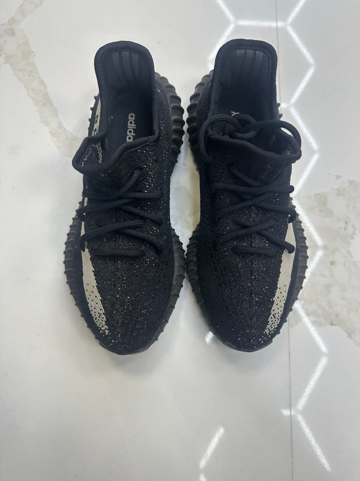 adidas Yeezy Boost 350 V2 Core Black White