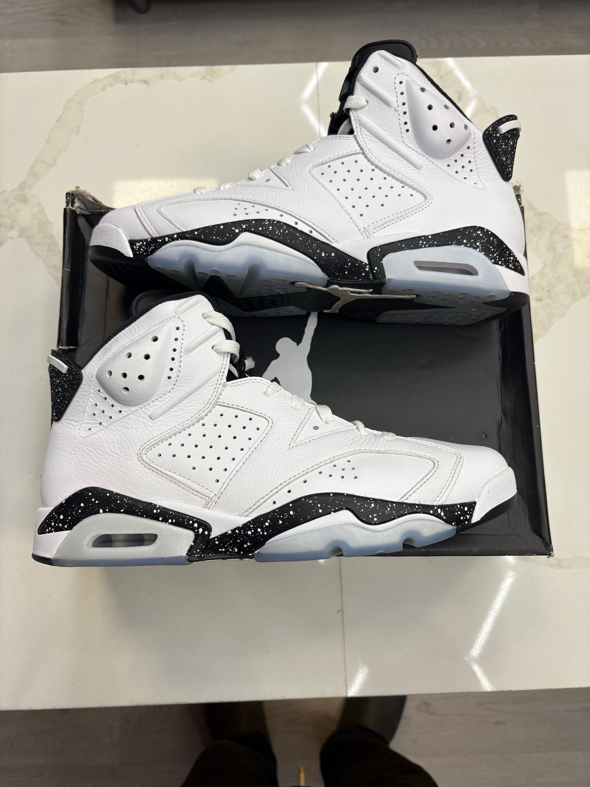 Jordan 6 Retro Reverse Oreo