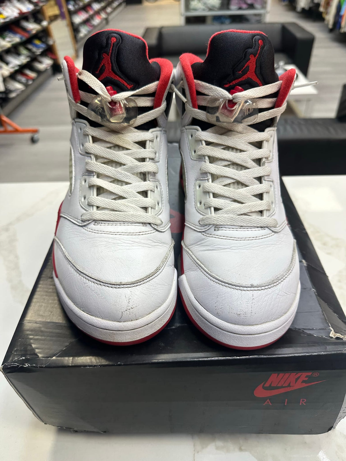 Jordan 5 Retro Fire Red Black Tongue (2025)
