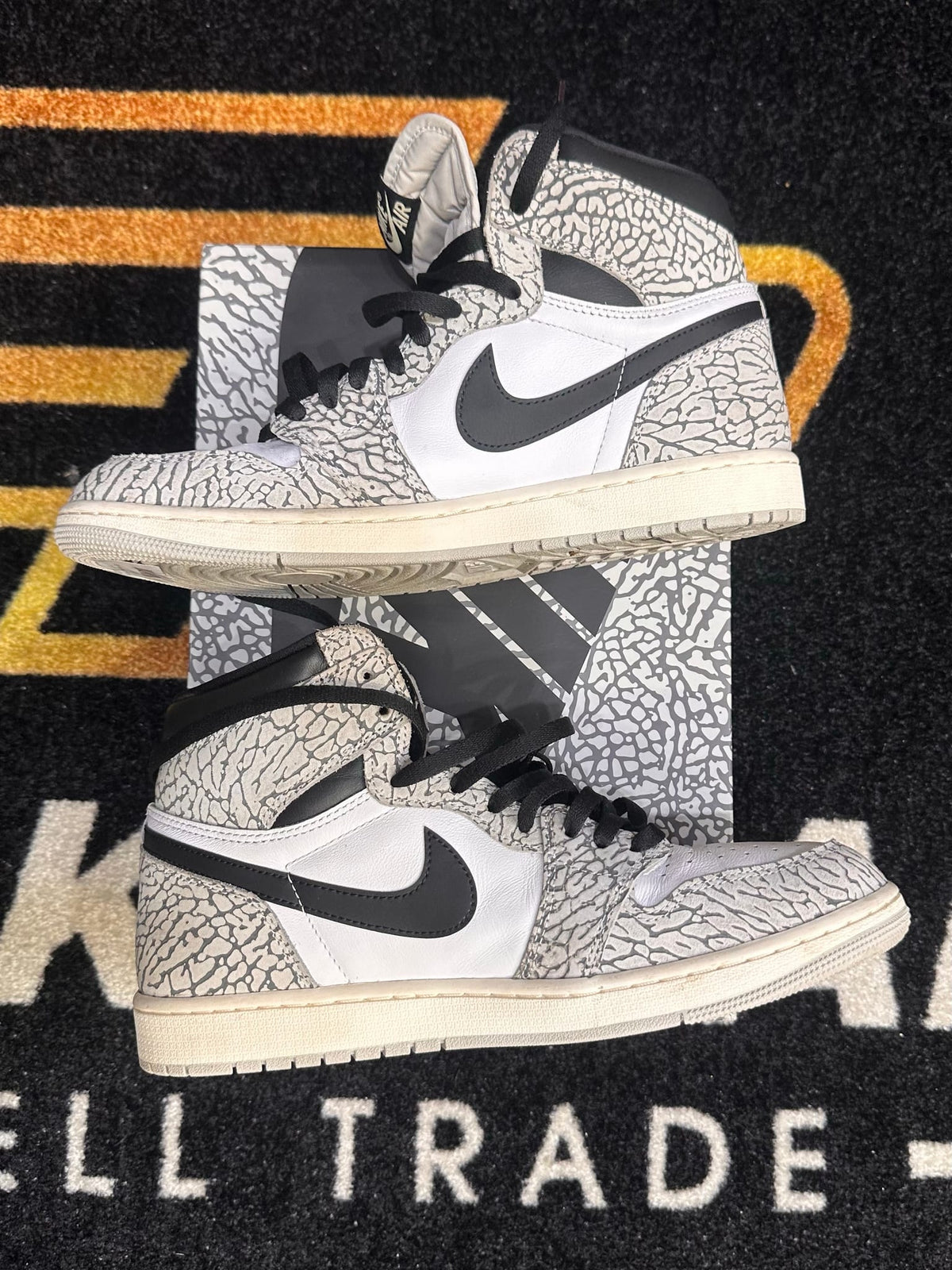 Jordan 1 Retro High OG White Cement