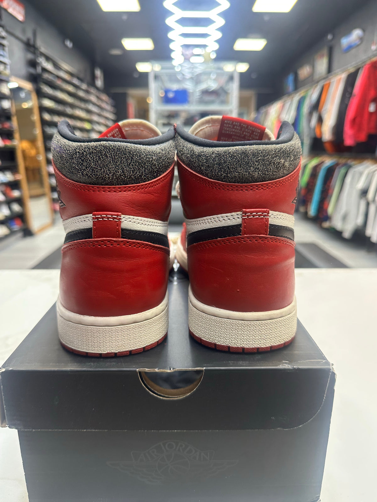 Jordan 1 Retro High OG Chicago Lost and Found