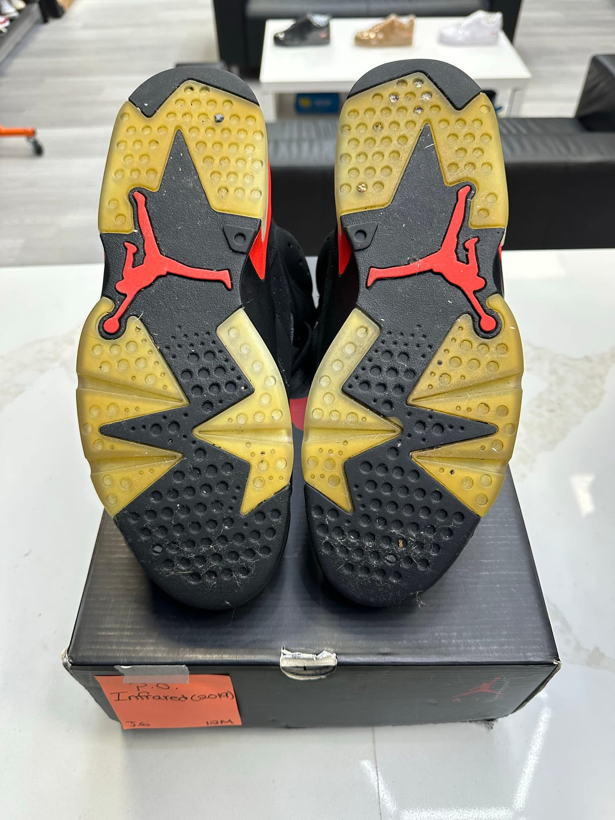 Jordan 6 Retro Black Infrared (2019)