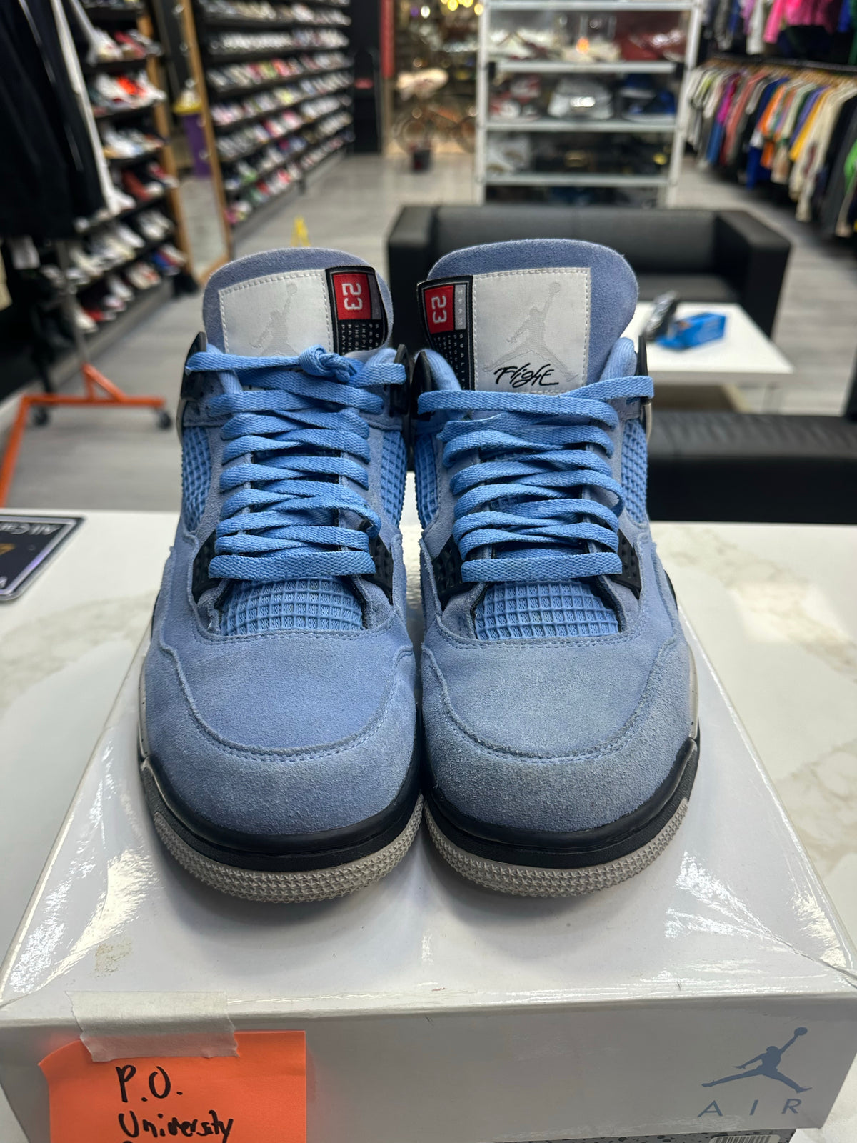 Jordan 4 Retro University Blue