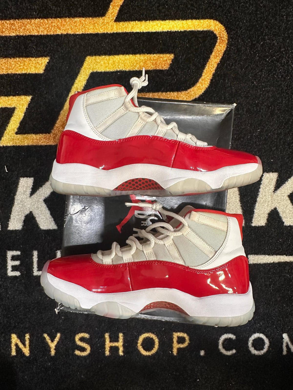 Jordan 11 Retro Cherry (2022)