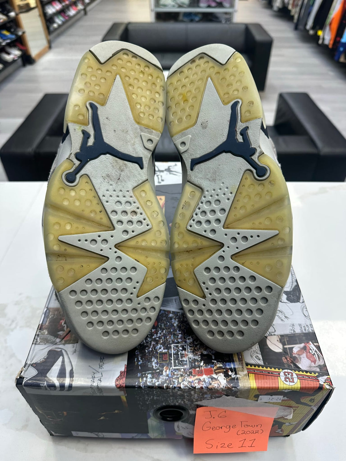 Jordan 6 Retro Georgetown (2022)