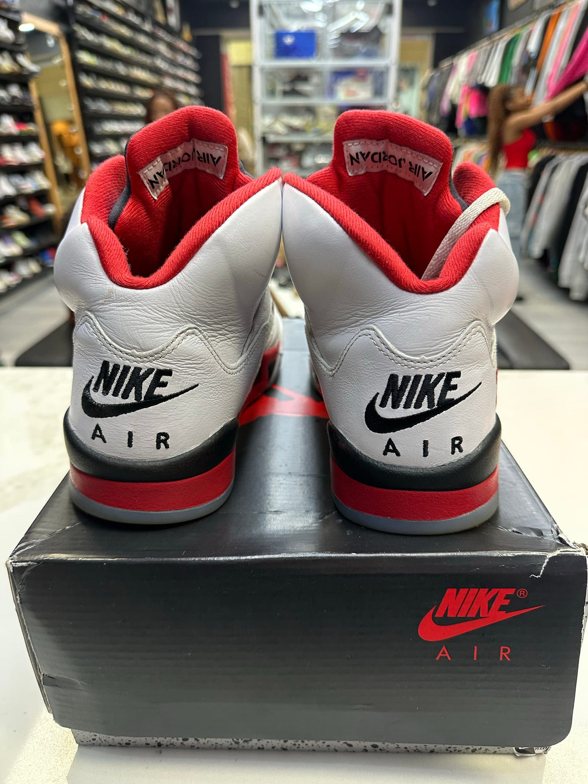 Jordan 5 Retro Fire Red Black Tongue (2025)