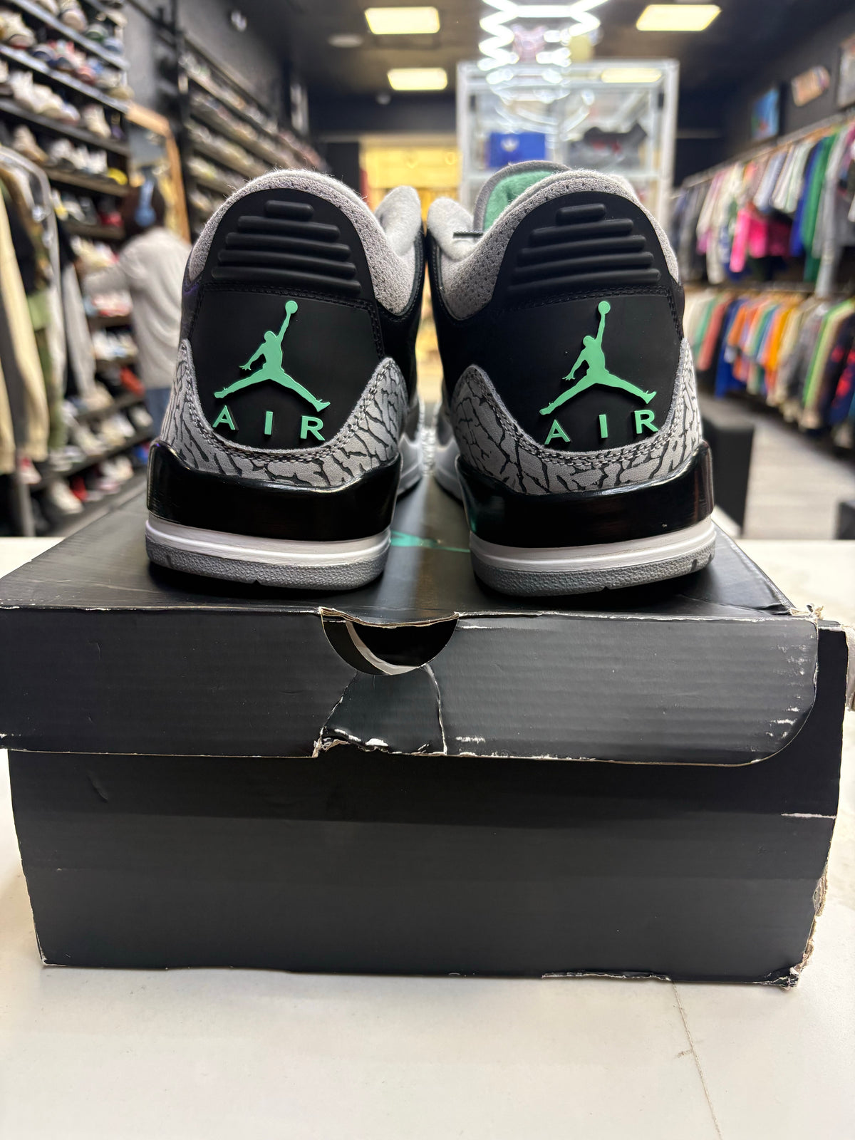 Jordan 3 Retro Green Glow