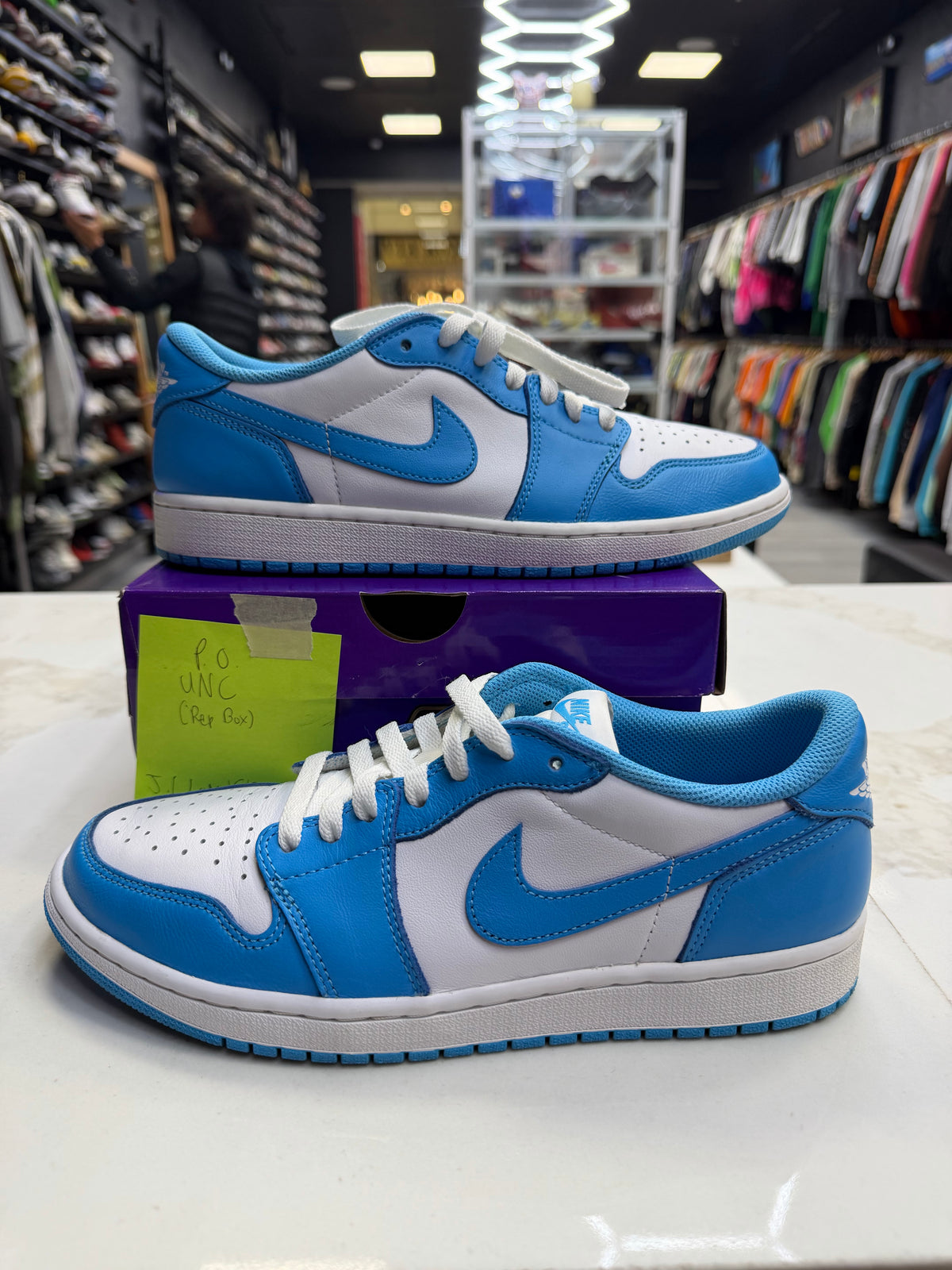 Jordan 1 Low SB UNC