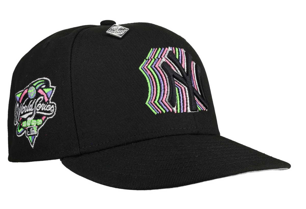 New York Yankees 2000 WS Trippy Neon Metallic 59Fifty Fitted Hat