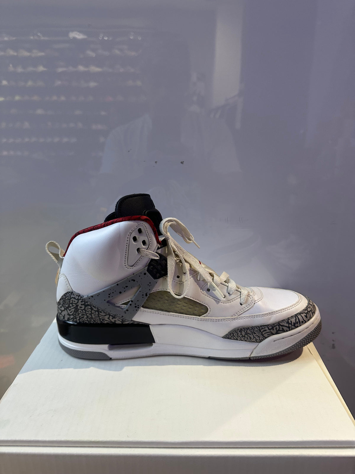 Jordan Spizike White Cement (2017)