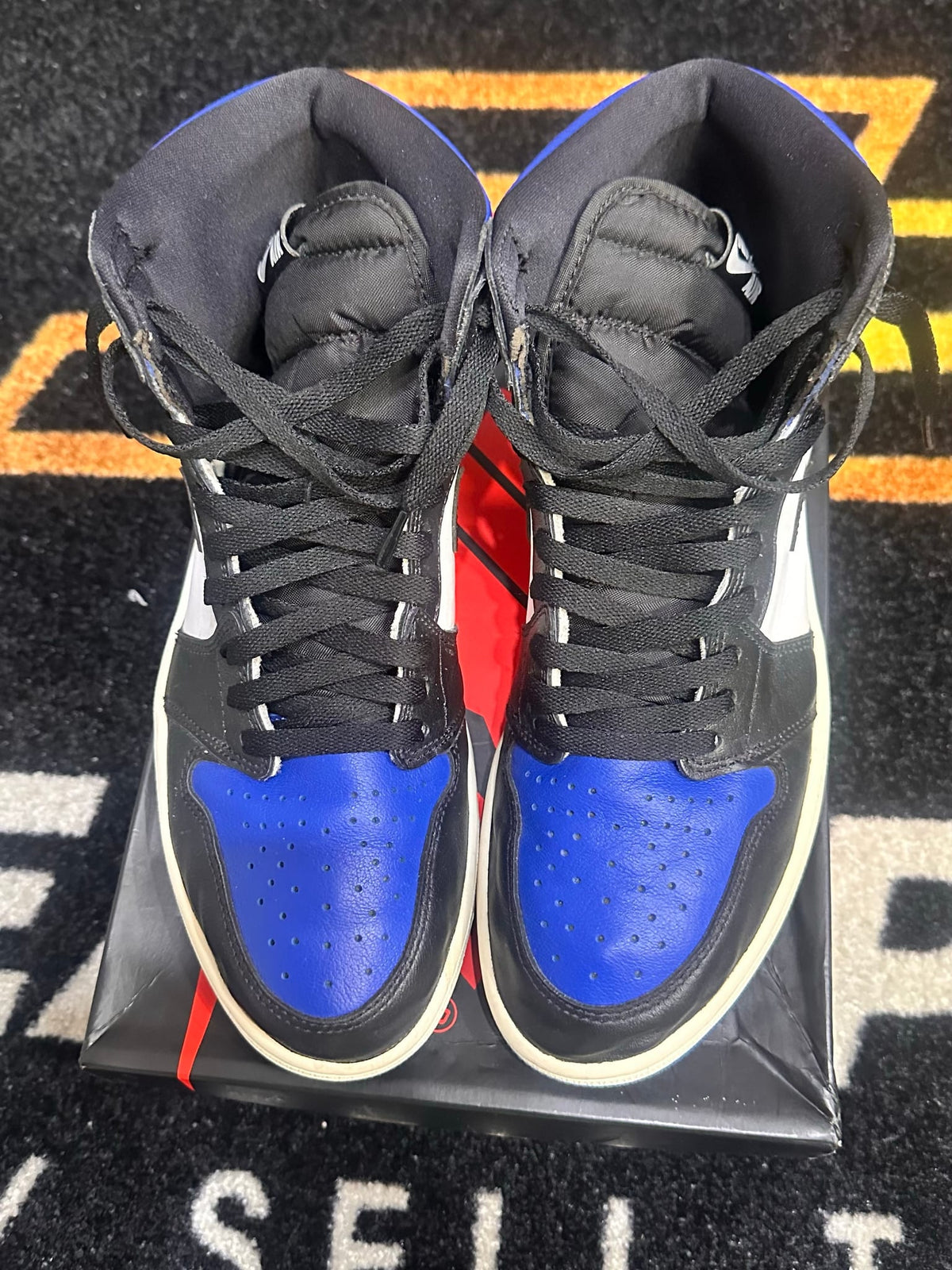 Air Jordan 1 Retro High Royal Toe