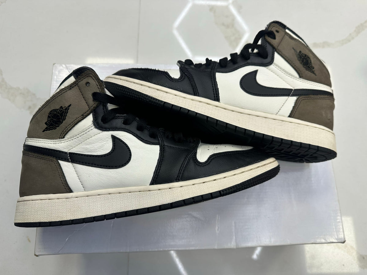 Jordan 1 Retro High Dark Mocha