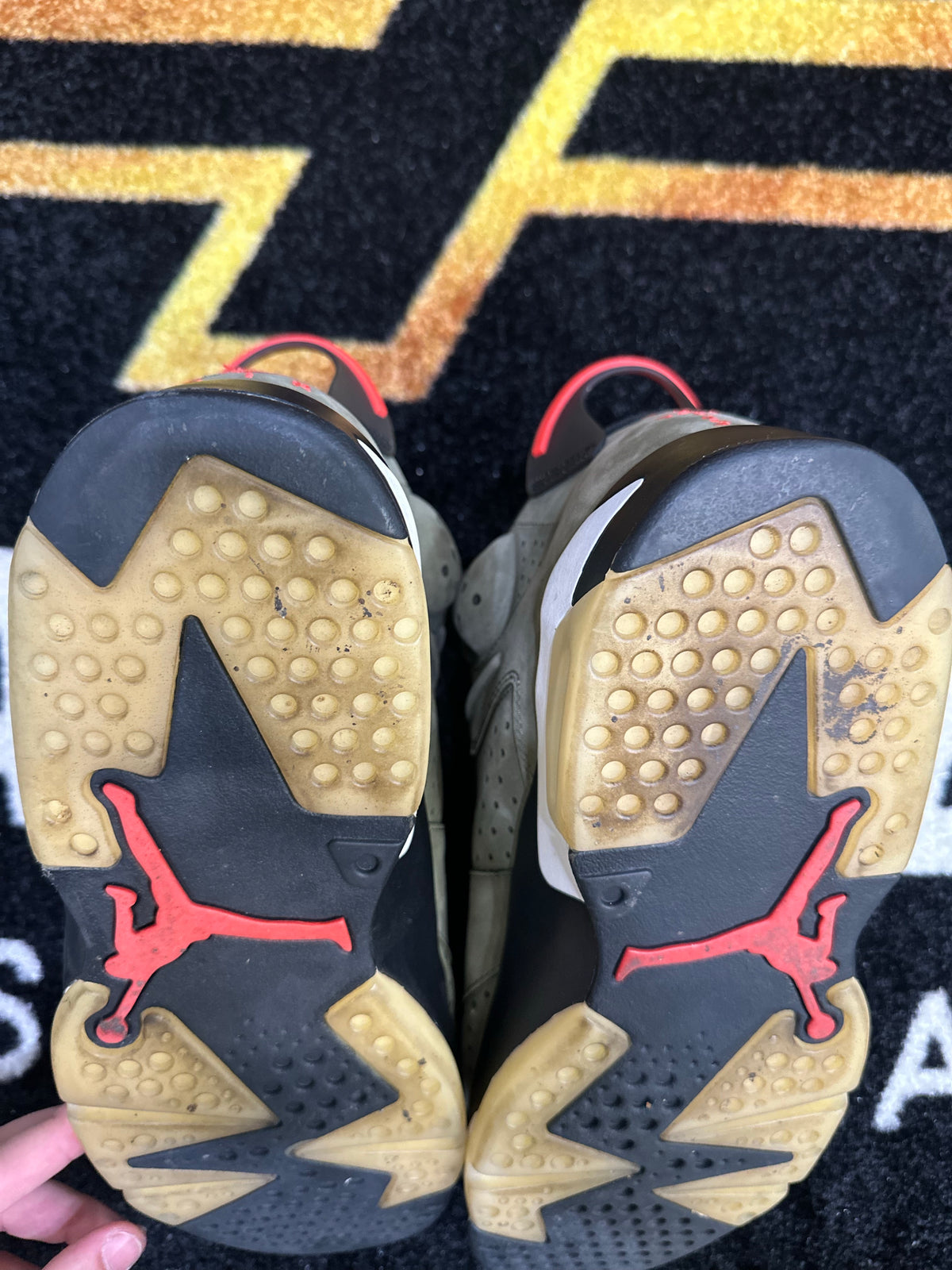 Jordan 6 Retro Travis Scott