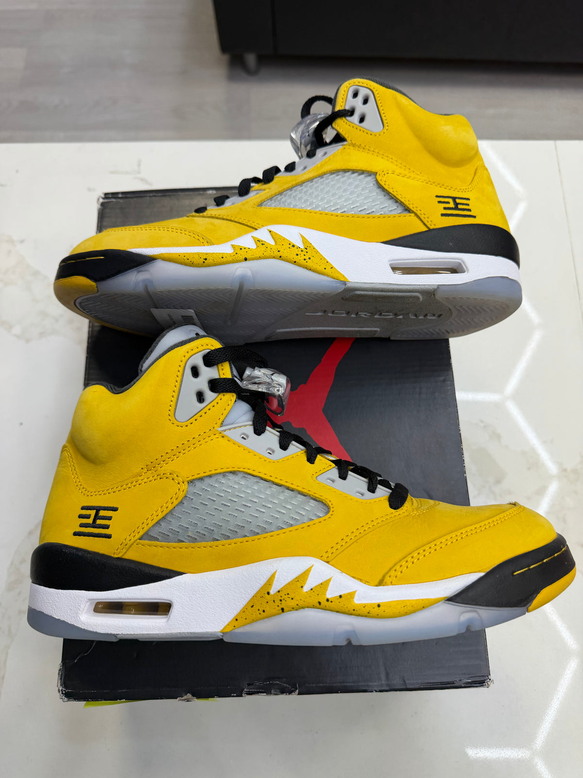 Jordan 5 Retro Tokyo T23 (2025)