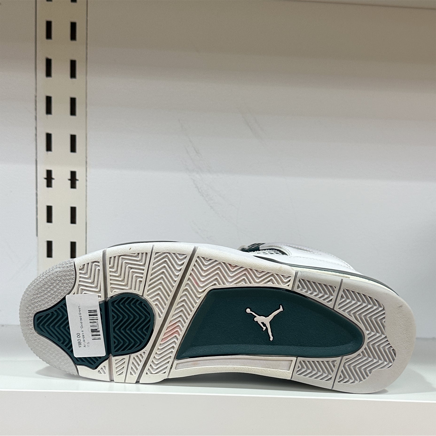 Air Jordan 4 “Oxidized Green” (Pre-Owned)