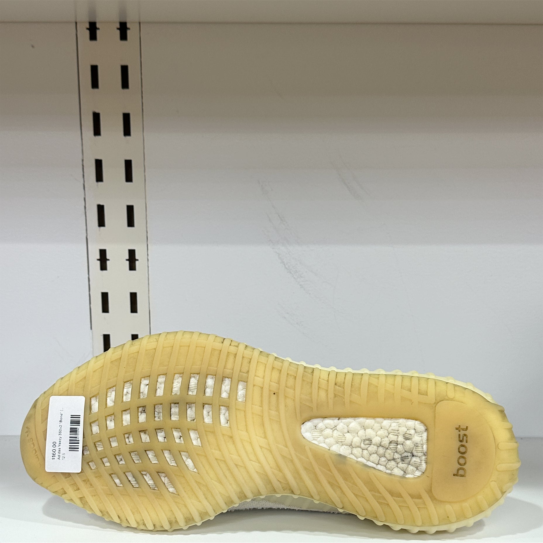 Adidas Yeezy 350v2 "Bone" (Pre-Owned)