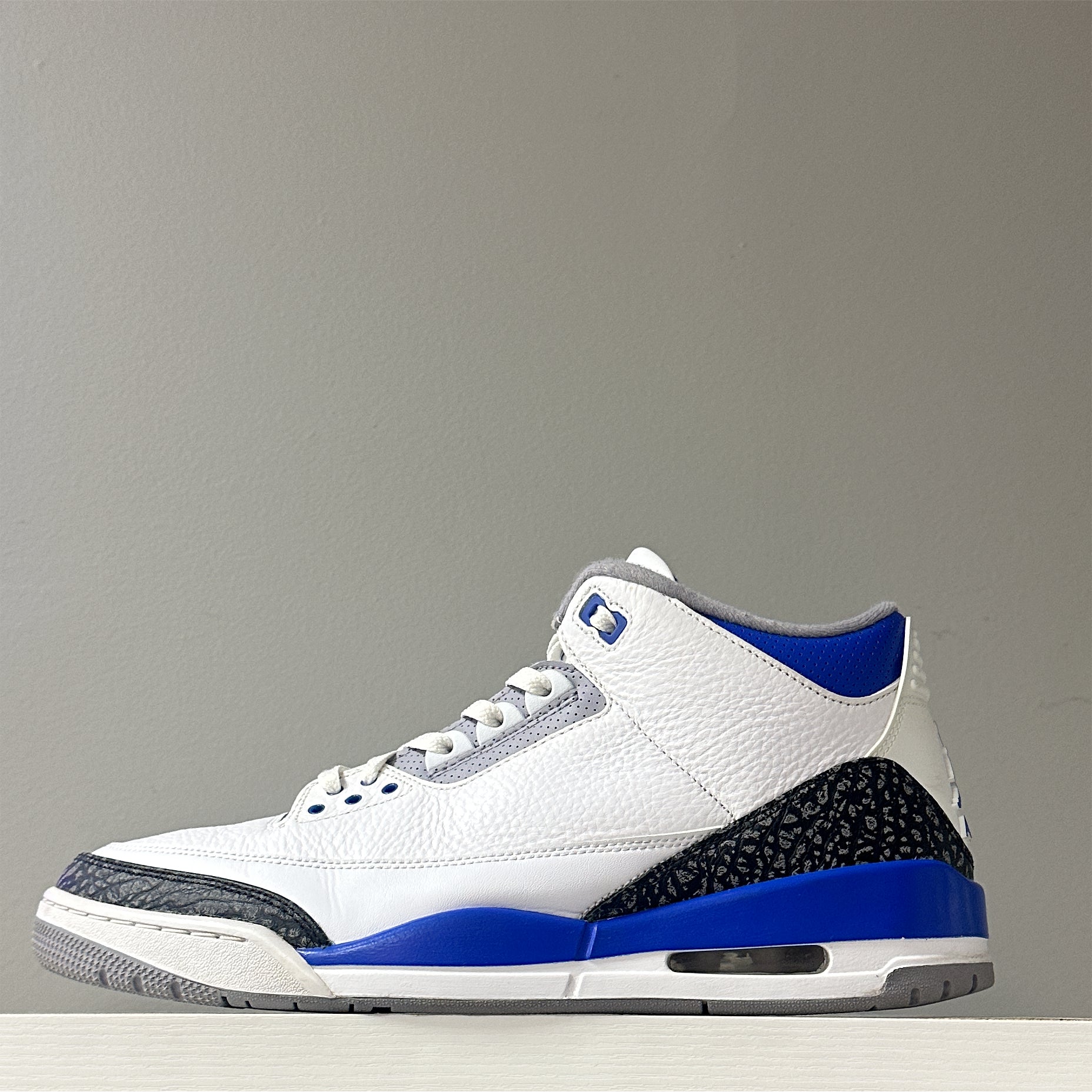 Air Jordan 3 " Racer Blue" (Pre-Owned)