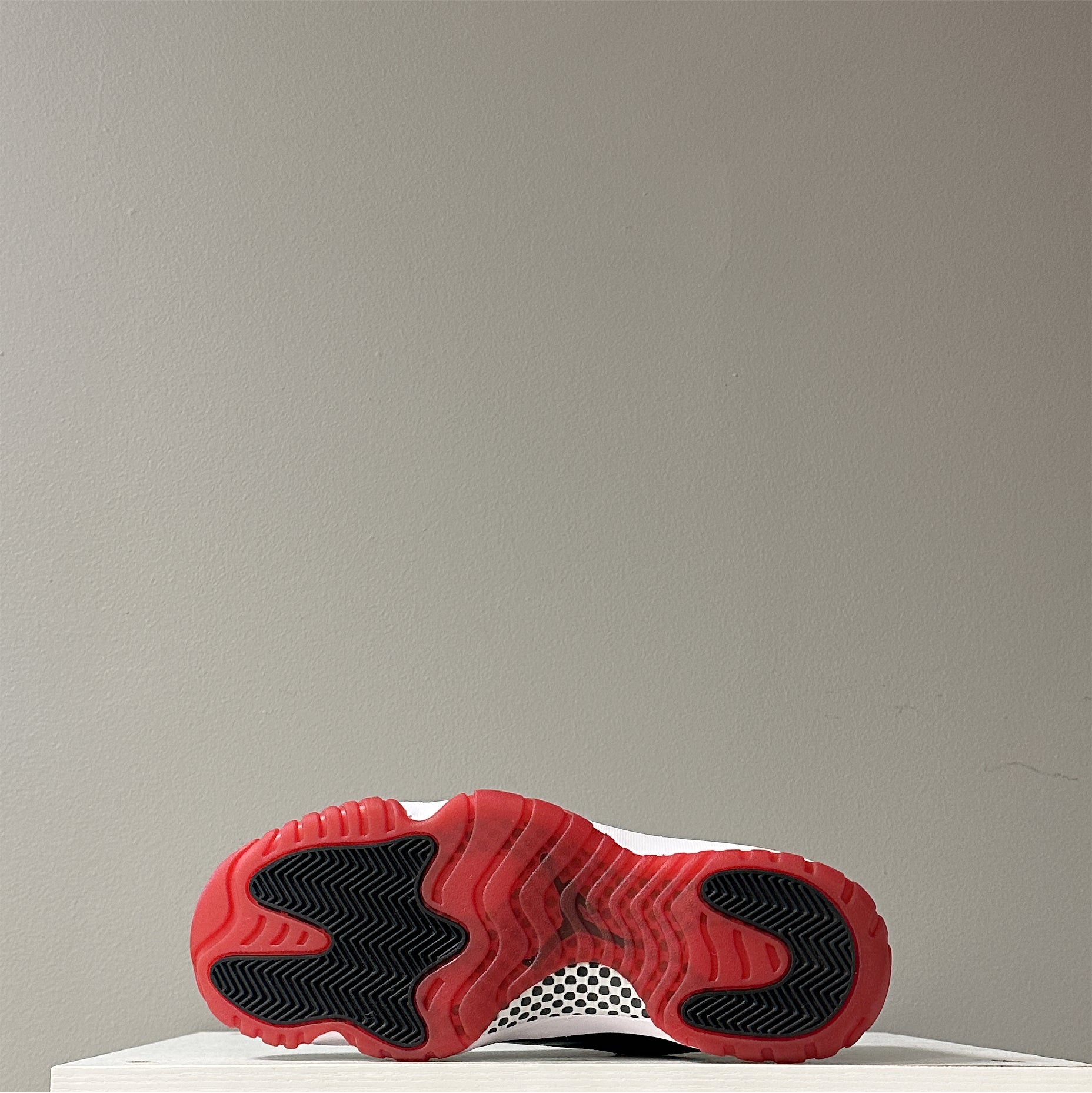 Air Jordan 11 "Playoffs Bred" 2019 (pre-owned)
