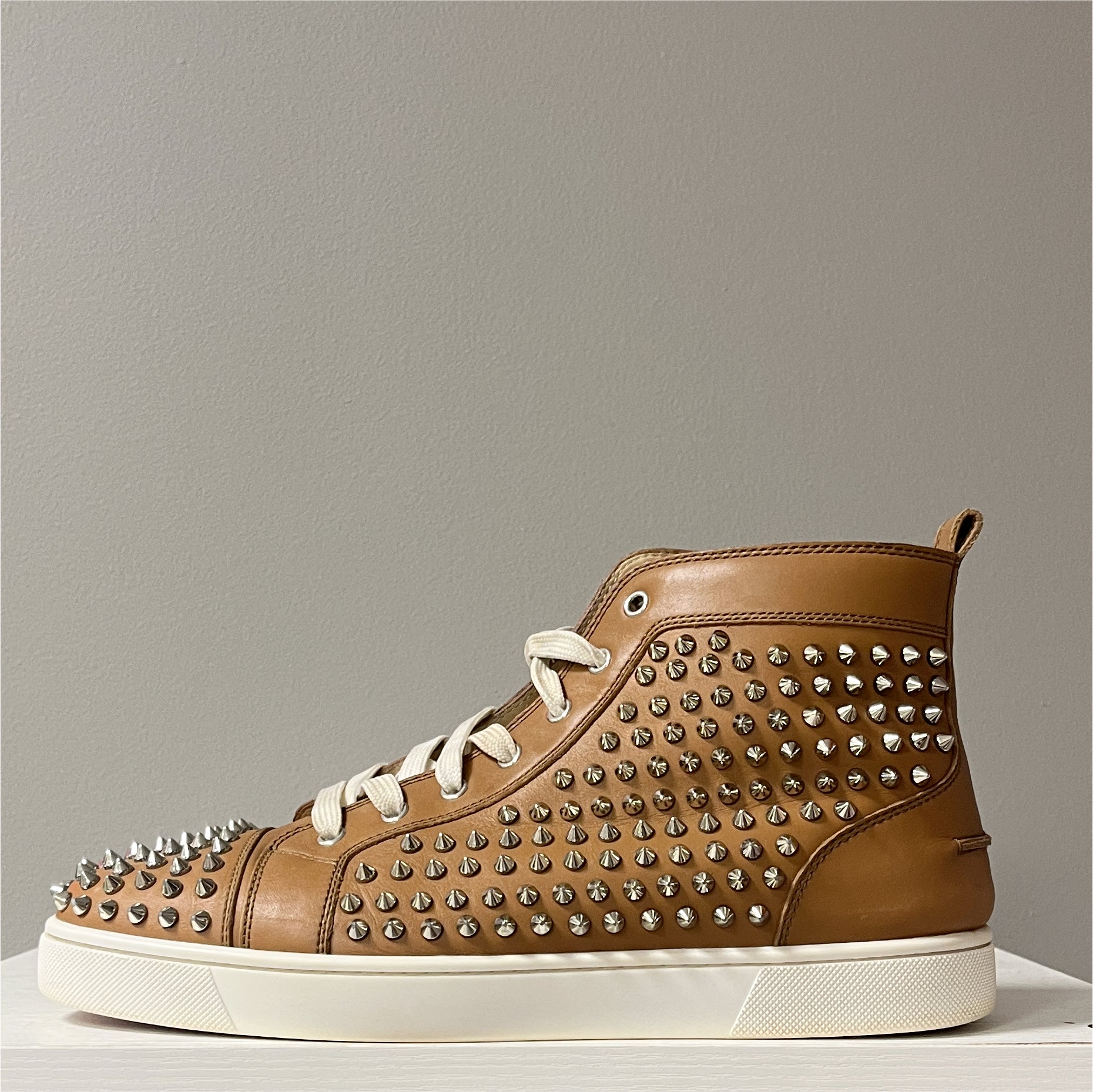 Christian Louboutin High "Spiky Brown" (pre-owned)