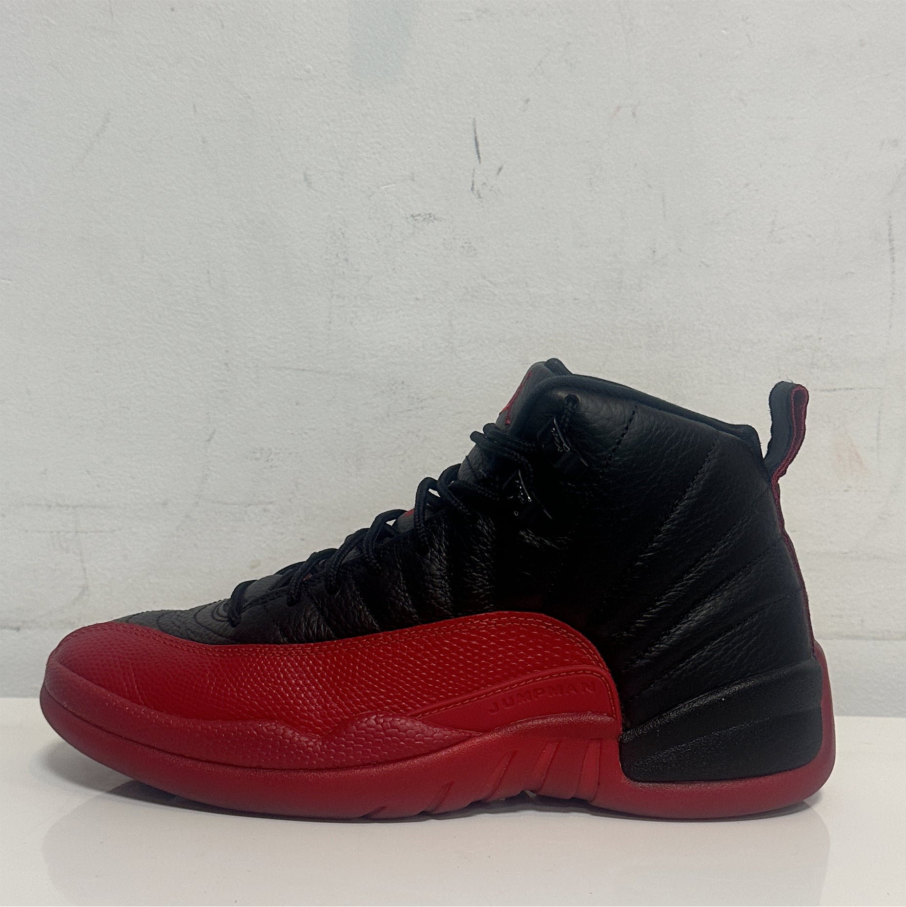 Air Jordan 12 "Flu Games" (Pre-Owned)