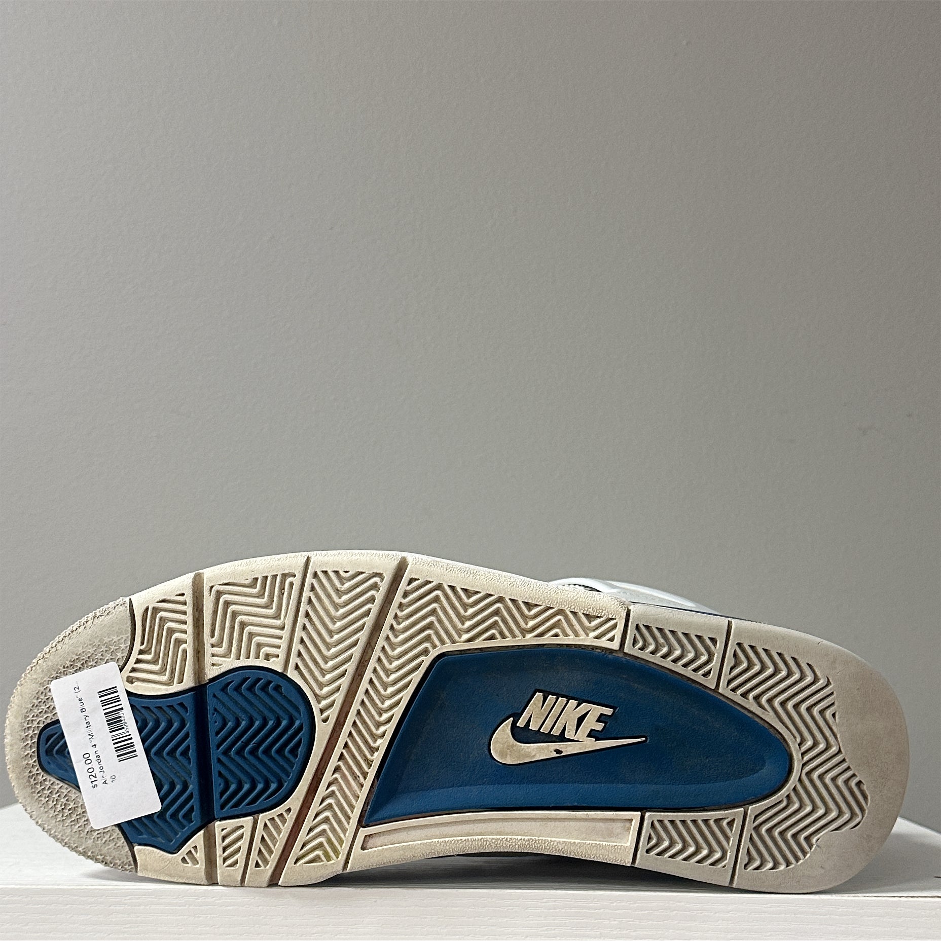 Air Jordan 4 "Military Blue" (2024) (Pre-Owned)