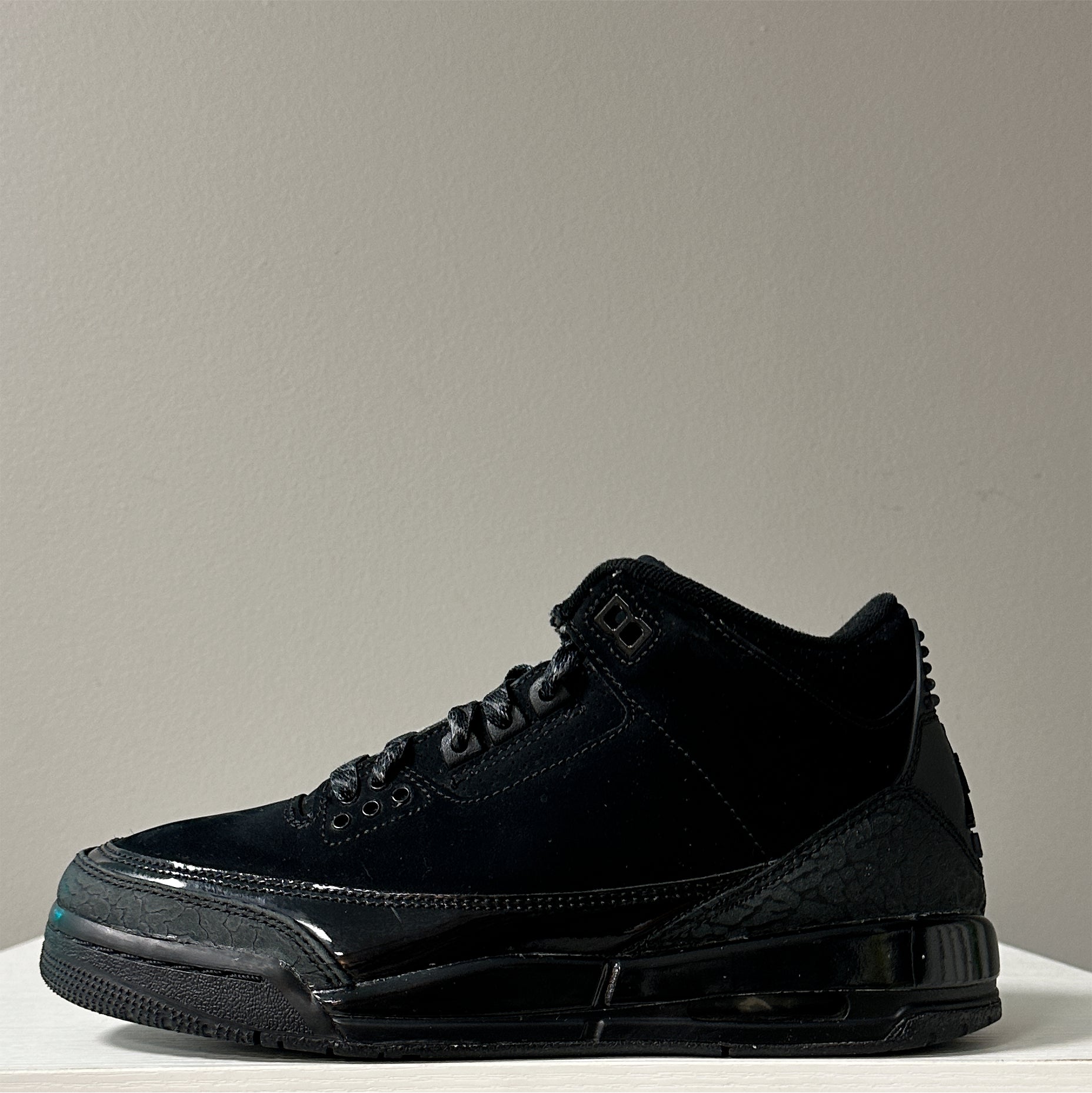 Air Jordan 3 "Black Cat" 2025 (pre-owned) GS