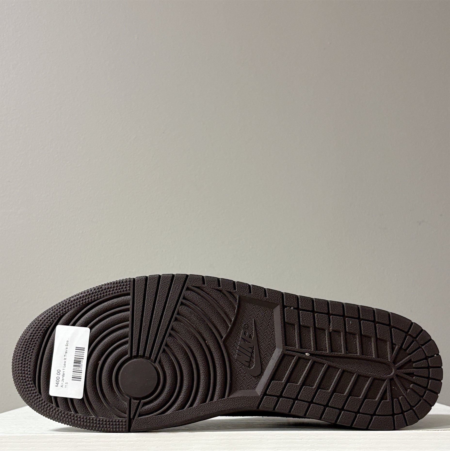 Air Jordan 1 Low X Travis Scott "Velvet Brown" (pre-owned)