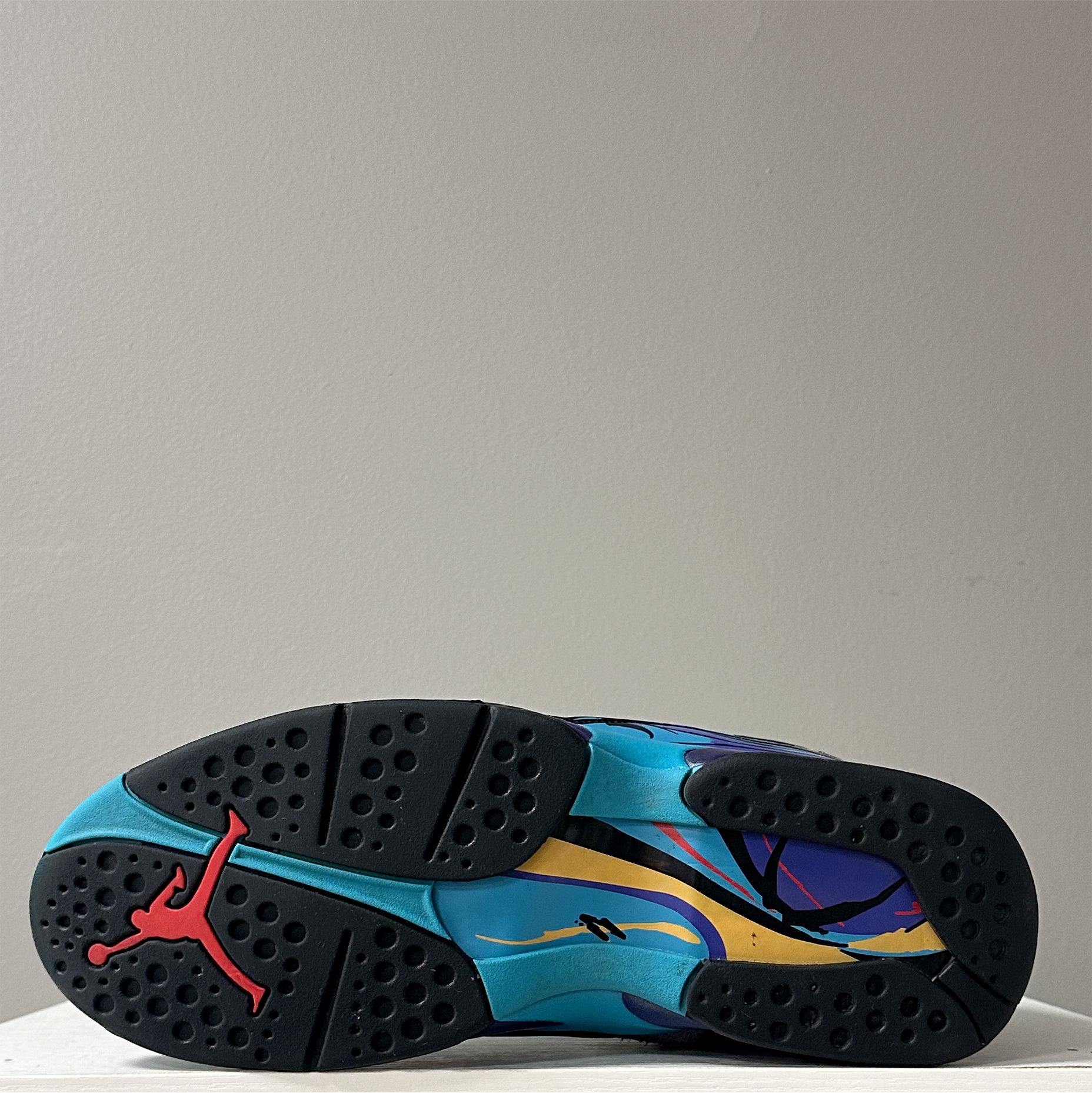 Air Jordan 8 "Aqua" 2025 (pre-owned)