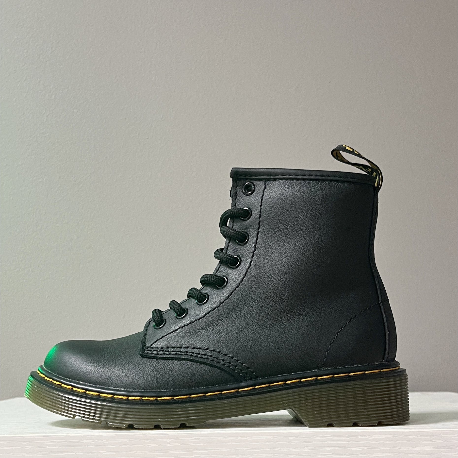 Dr.Martins Bouncing sole Softy Black (PS)(Pre-Owned)