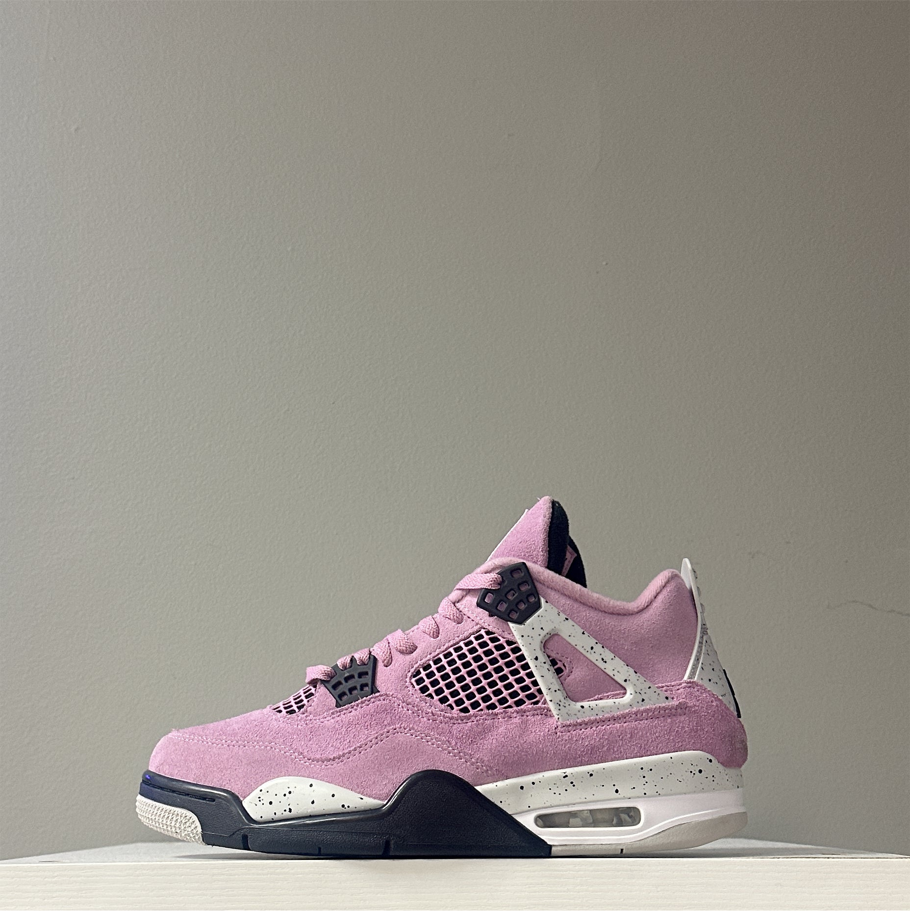 Air Jordan 4 "Orchid" (W) (Pre-Owned)