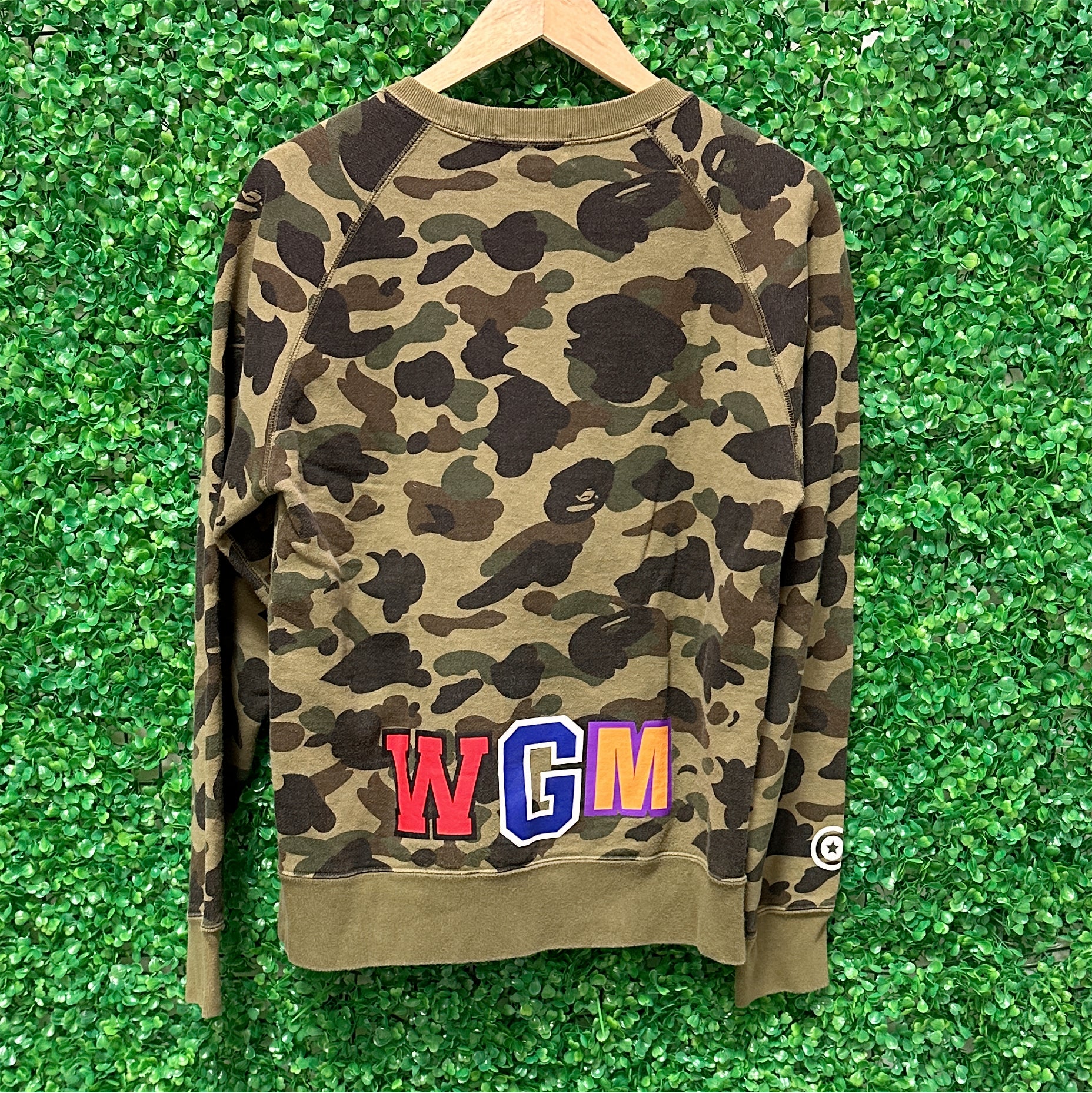 BAPE 1st Camo Shark Crewneck Sweatshirt Green (Pre-Owned)