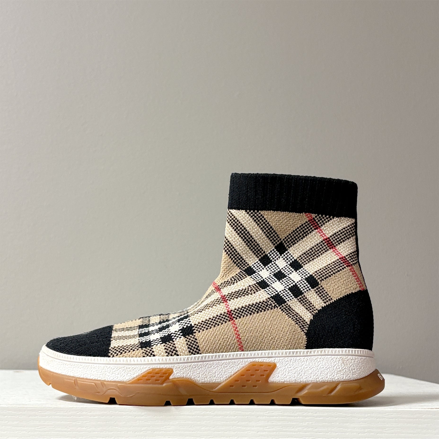 Burberry Union Sock "Vintage Black Beige"