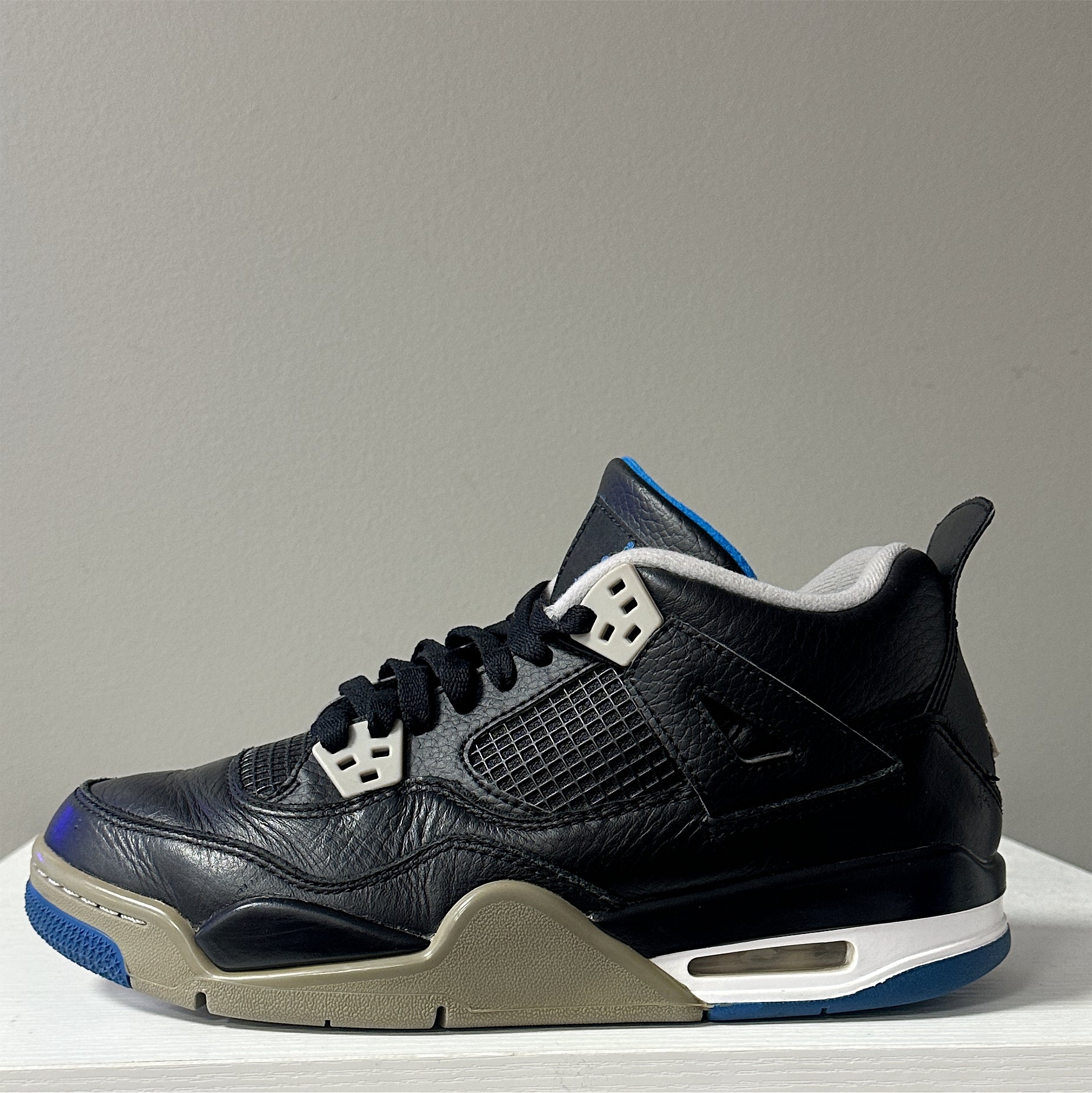 Air Jordan 4 "MotorSports Alternate" (Pre-Owned)