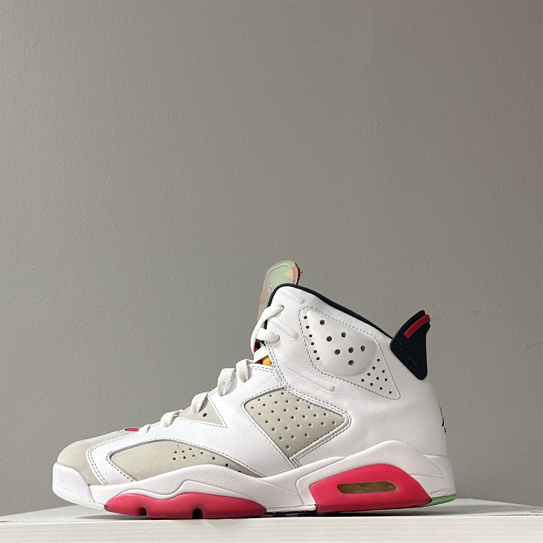 Air Jordan 6 "Hare" 2020 (pre-owned)