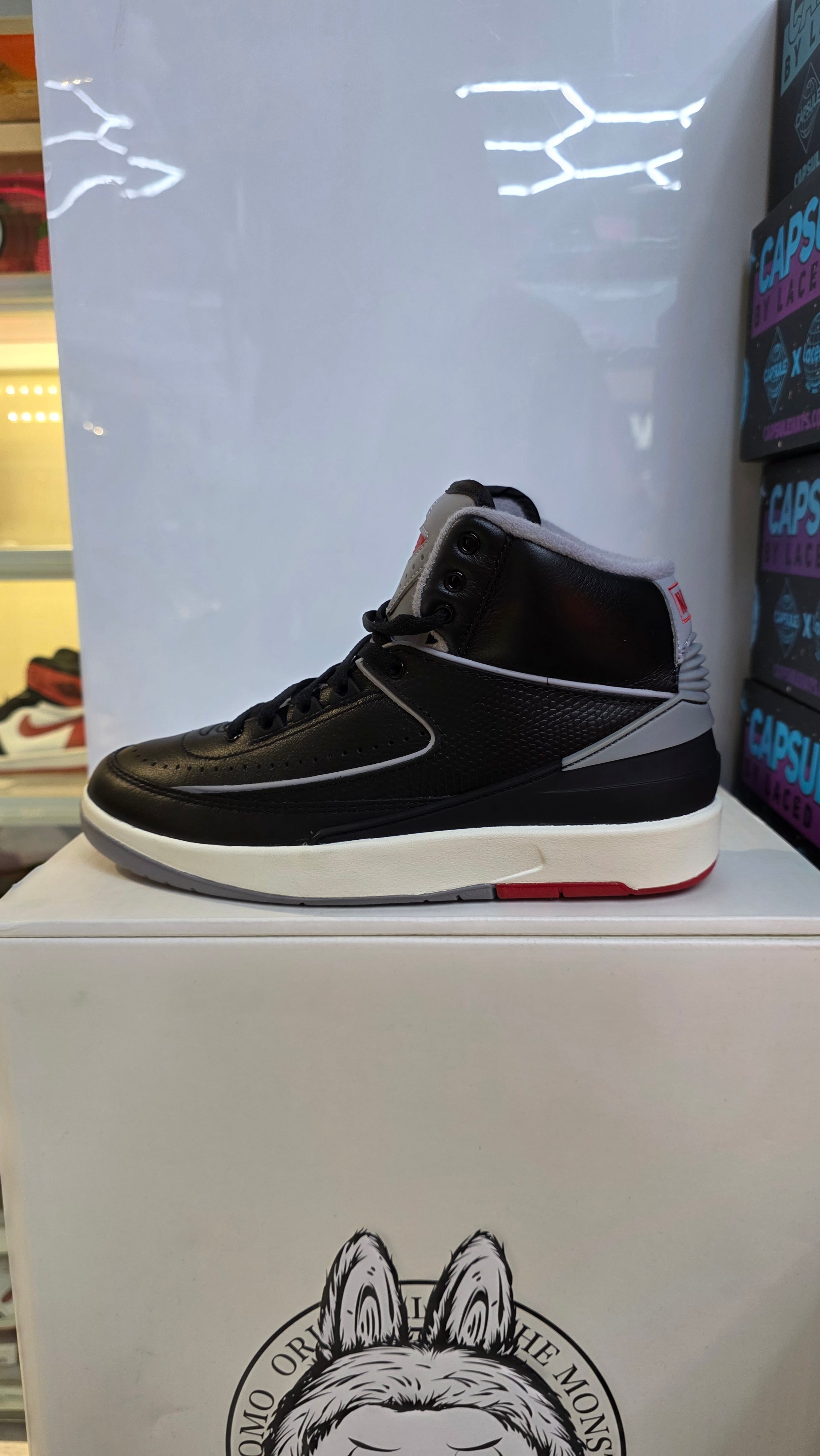 Air Jordan 2 "Black Cement"(Pre-Owned)
