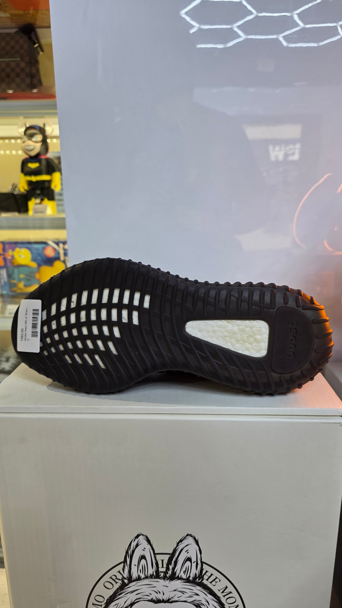 Adidas Yeezy 350 v2 "Black NR" (pre-owned)