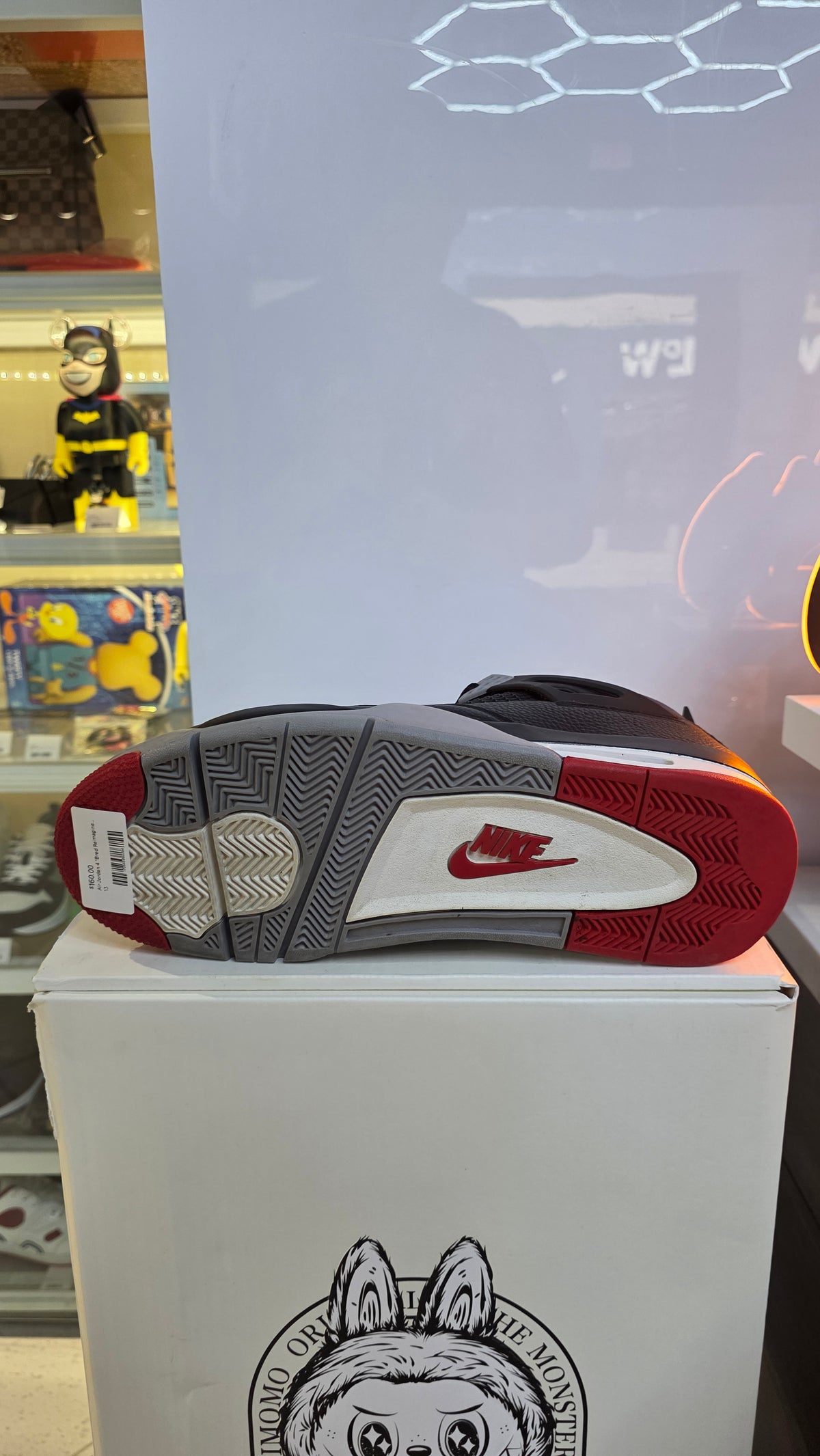 Air Jordan 4 "Bred Reimagined" (pre-owned)