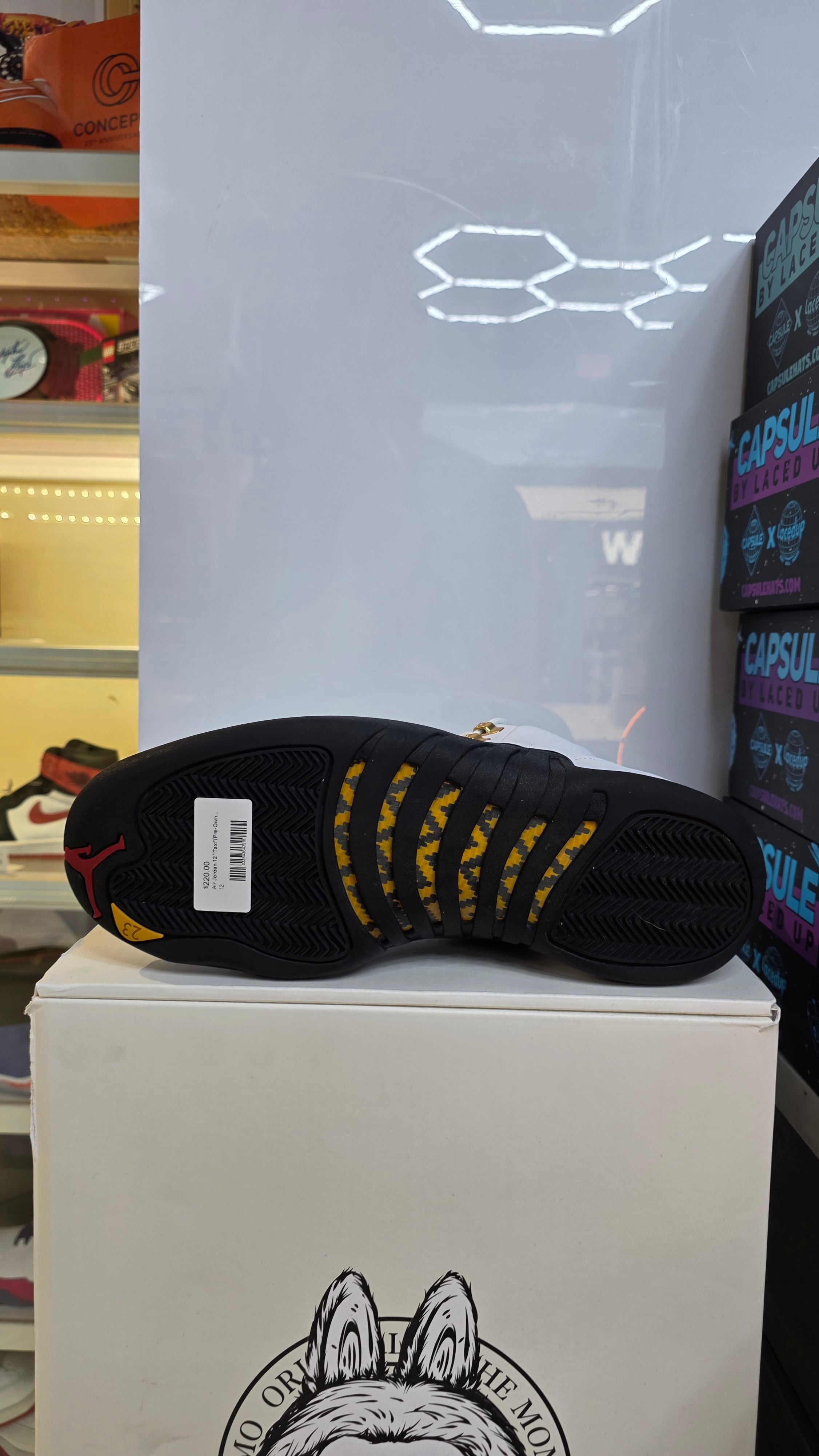 Air Jordan 12 "Taxi"(Pre-Owned)
